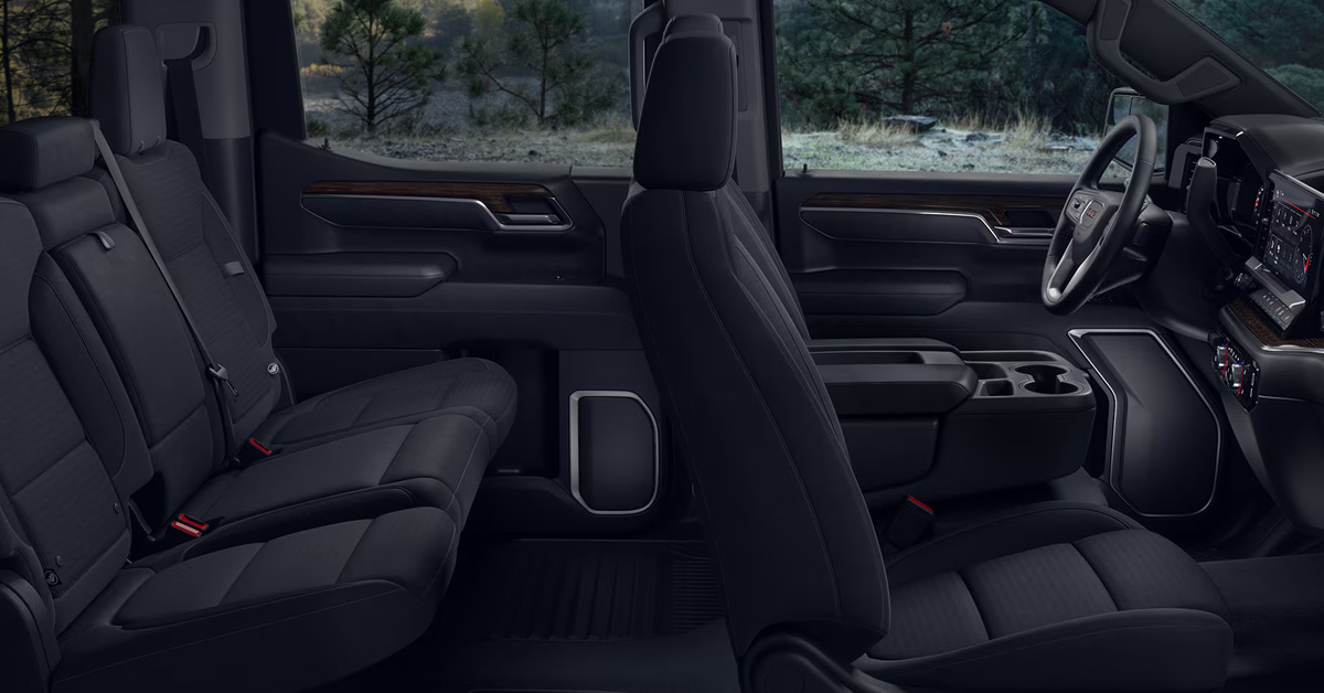 2026 GMC Sierra 1500 - Interior