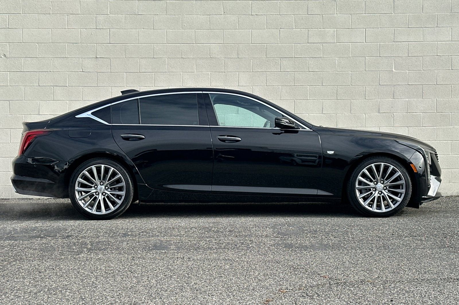 2025 Cadillac CT5 Premium Luxury