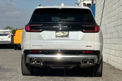 2025 GMC Acadia Denali