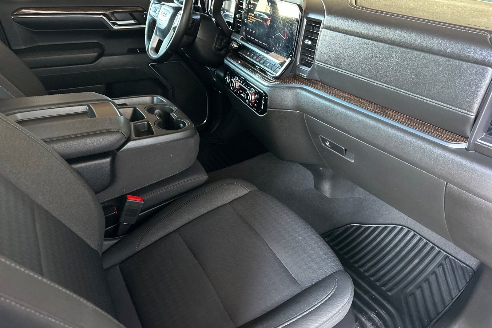 2023 GMC Sierra 1500 SLE