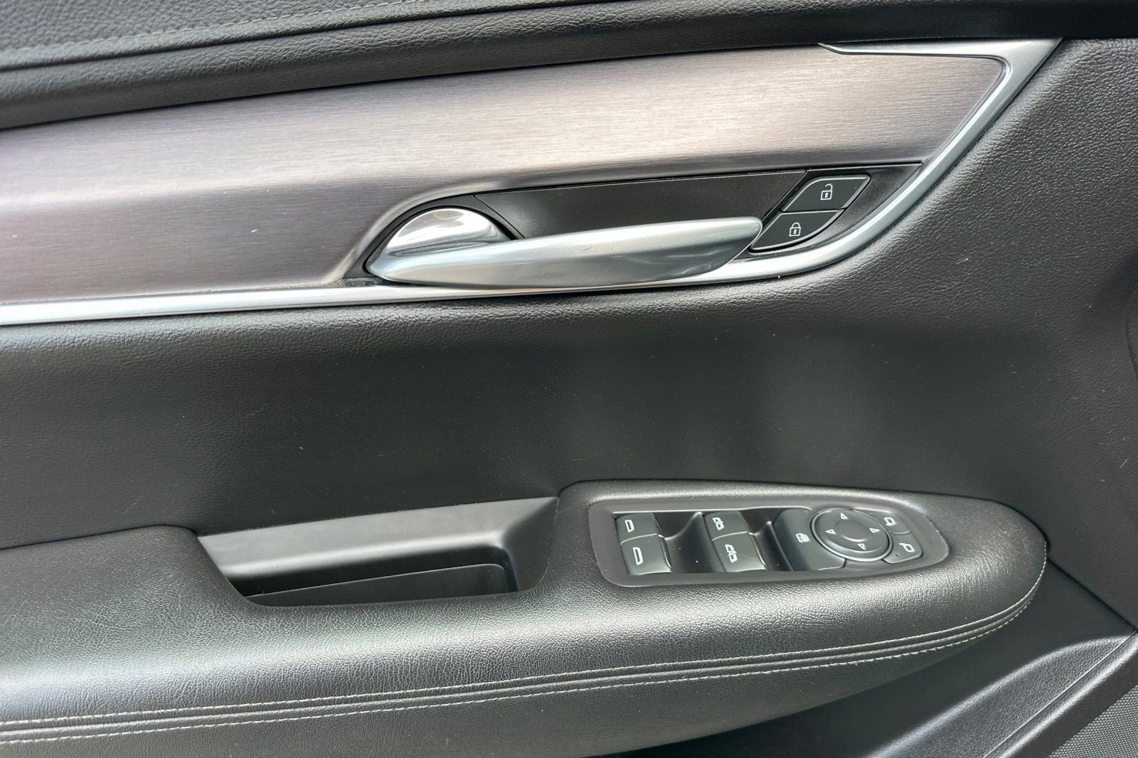 2020 Cadillac XT5 Luxury