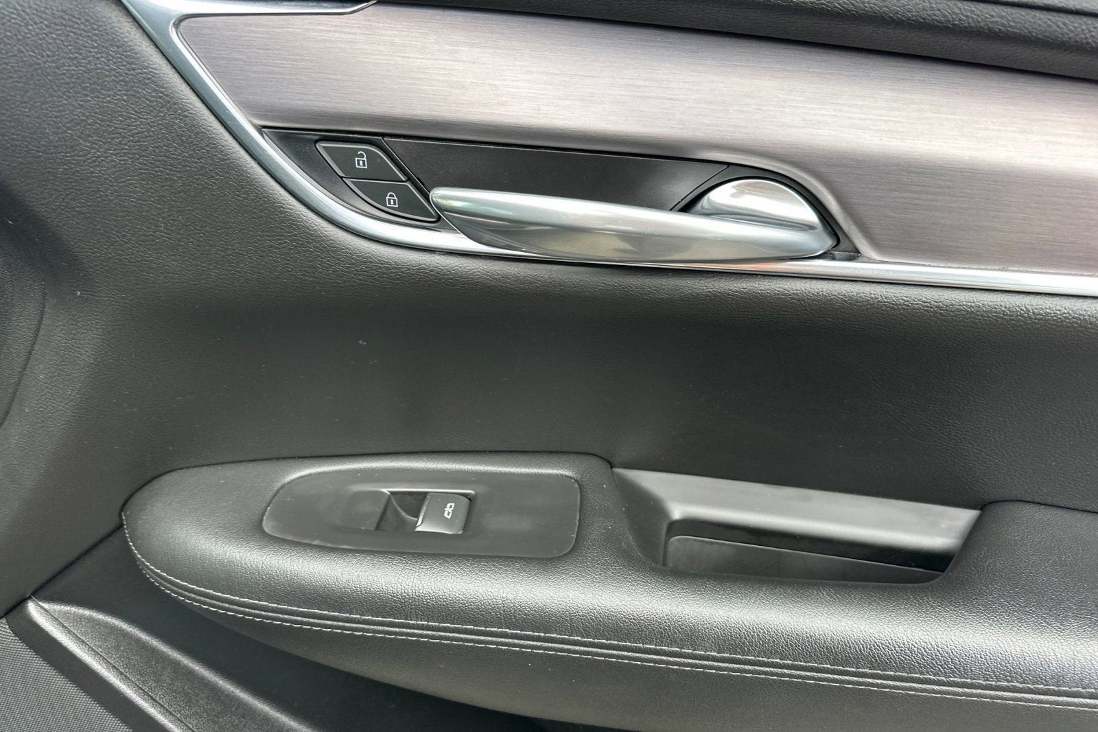 2020 Cadillac XT5 Luxury
