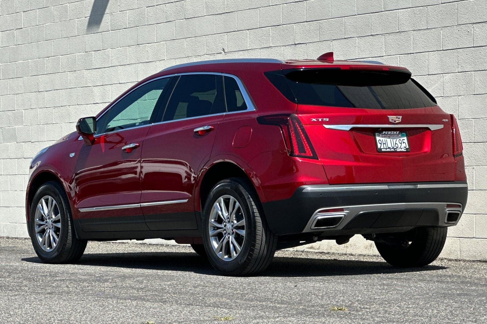 2023 Cadillac XT5 Premium Luxury
