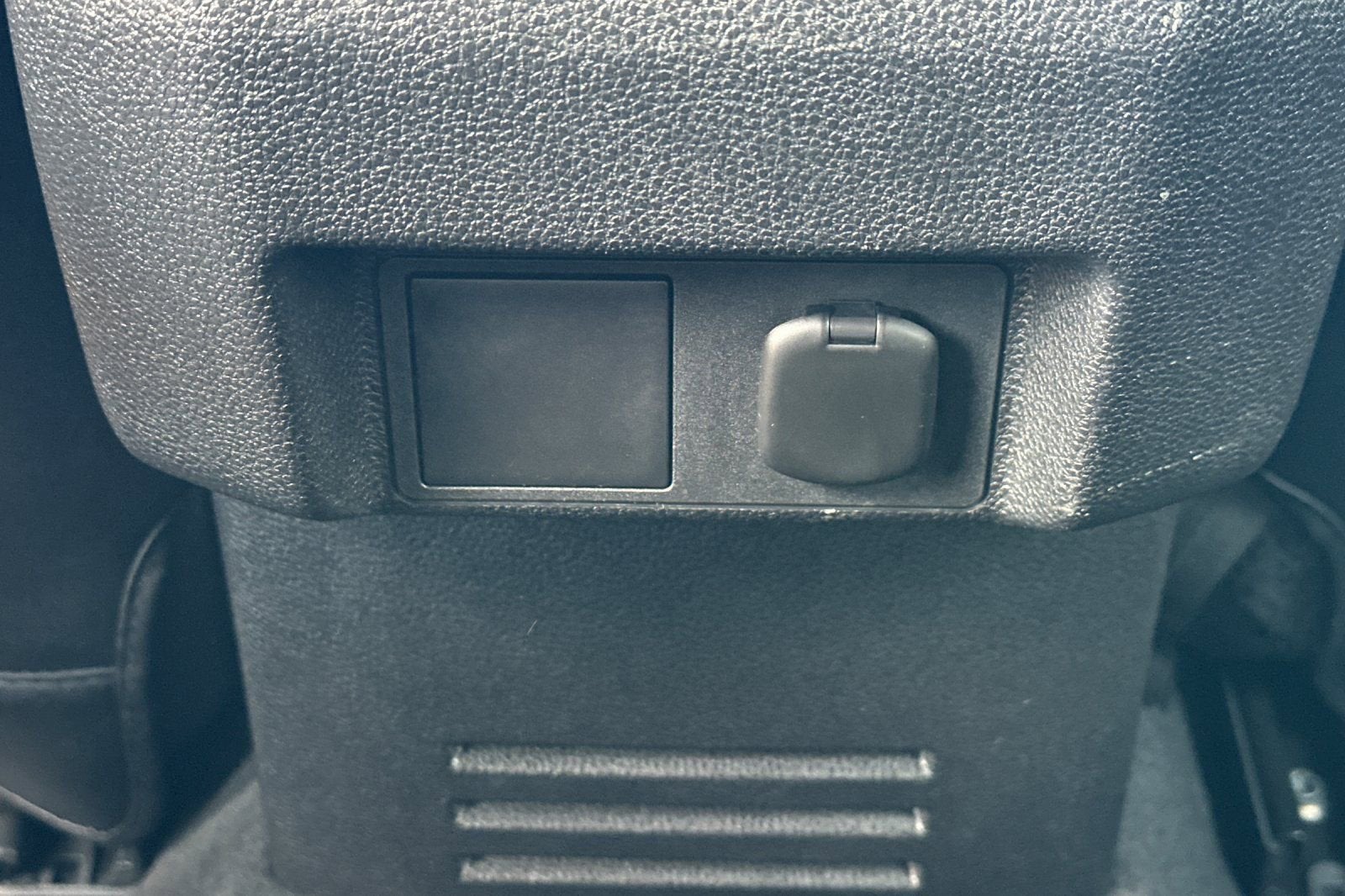 2025 Toyota Tacoma 2WD SR5