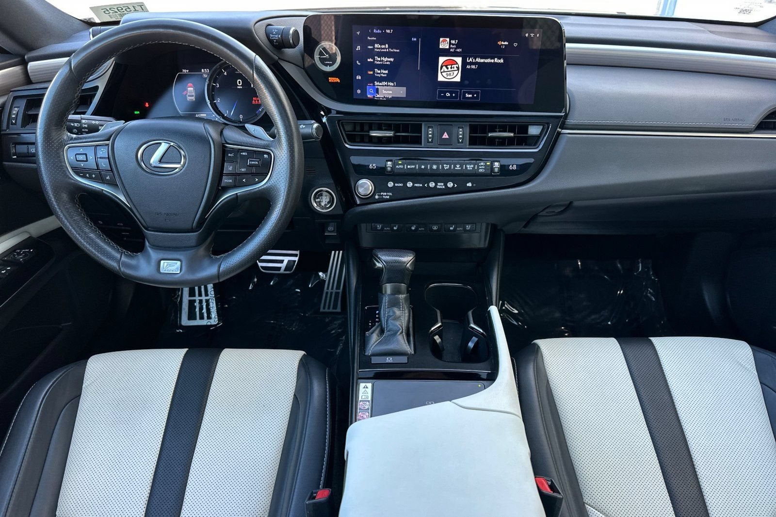2023 Lexus ES ES 350 F SPORT Handling