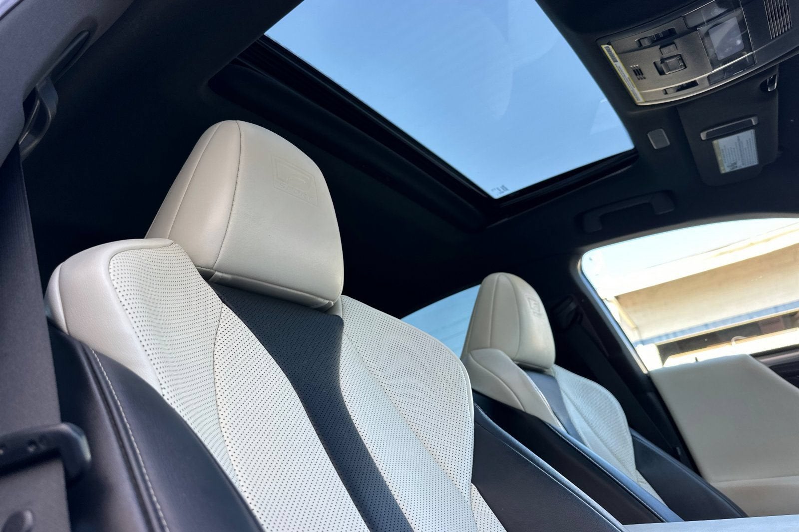 2023 Lexus ES ES 350 F SPORT Handling