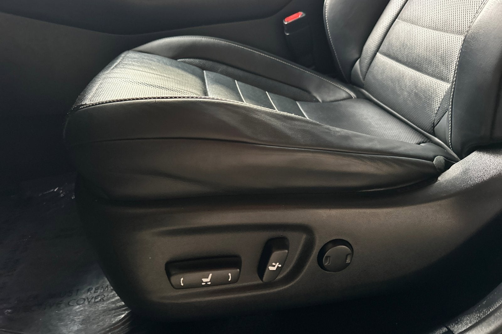 2015 Lexus NX 200t LUXU