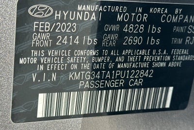 2023 Genesis G70 2.0T