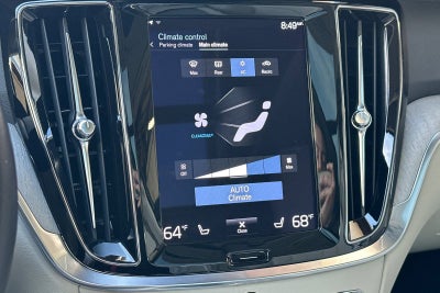 2022 Volvo V60 Cross Country T5