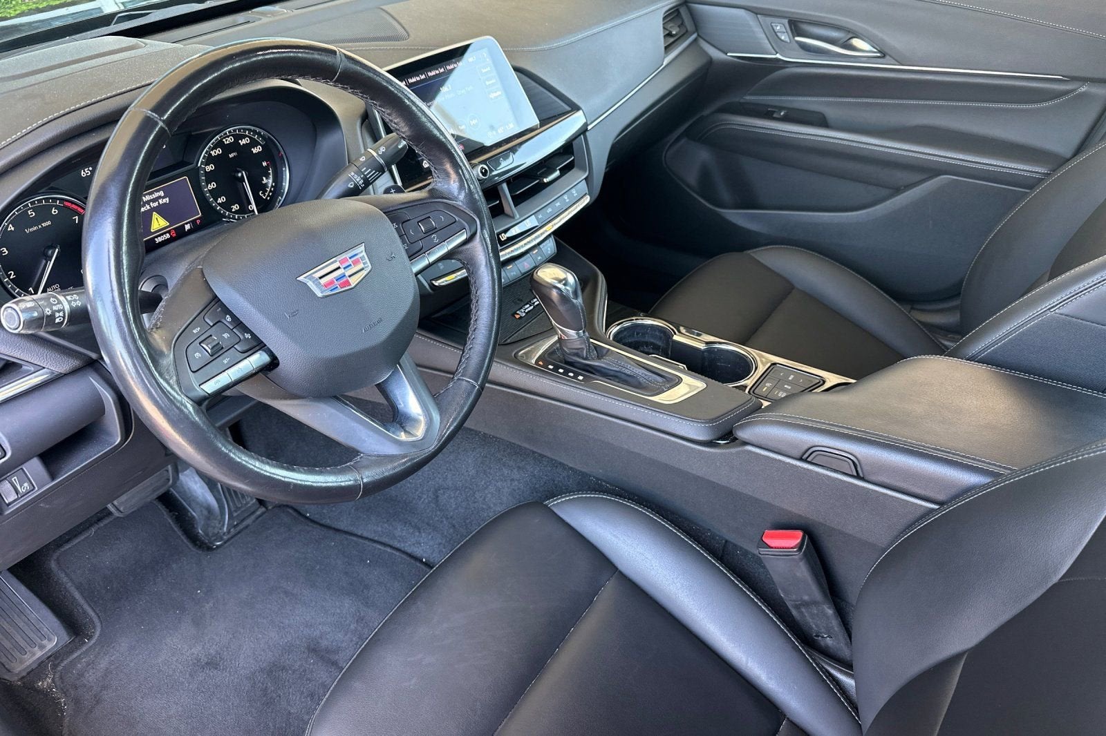 2023 Cadillac CT4 Luxury