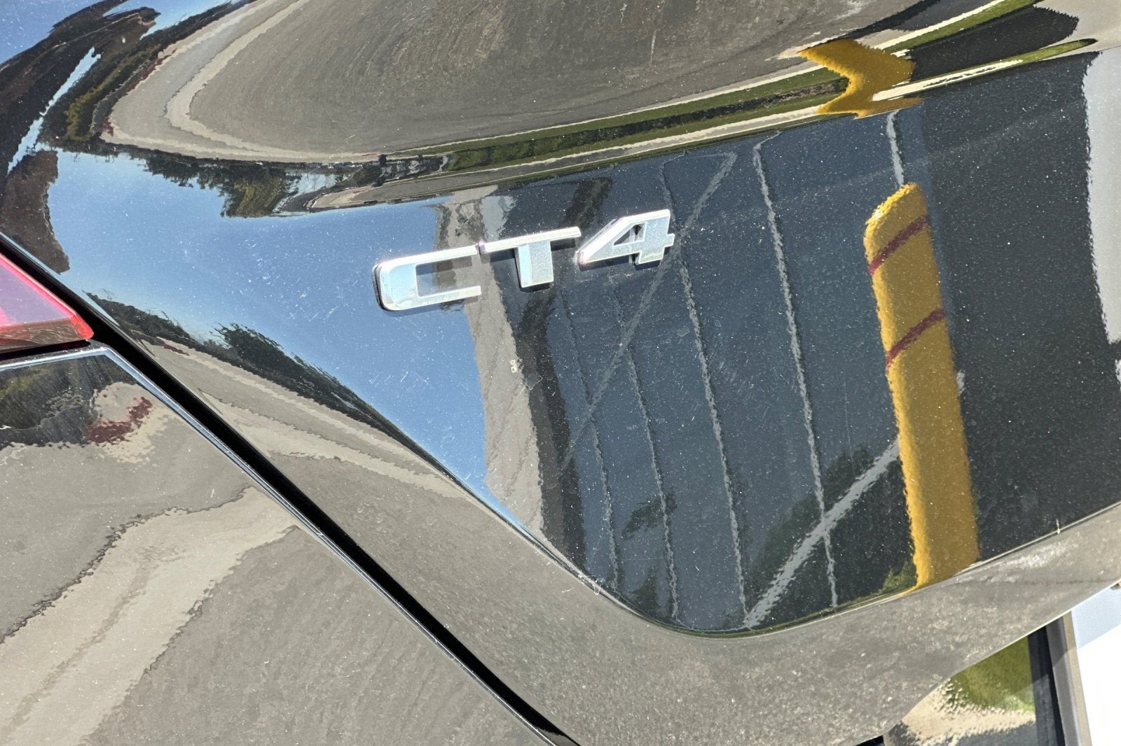 2023 Cadillac CT4 Luxury