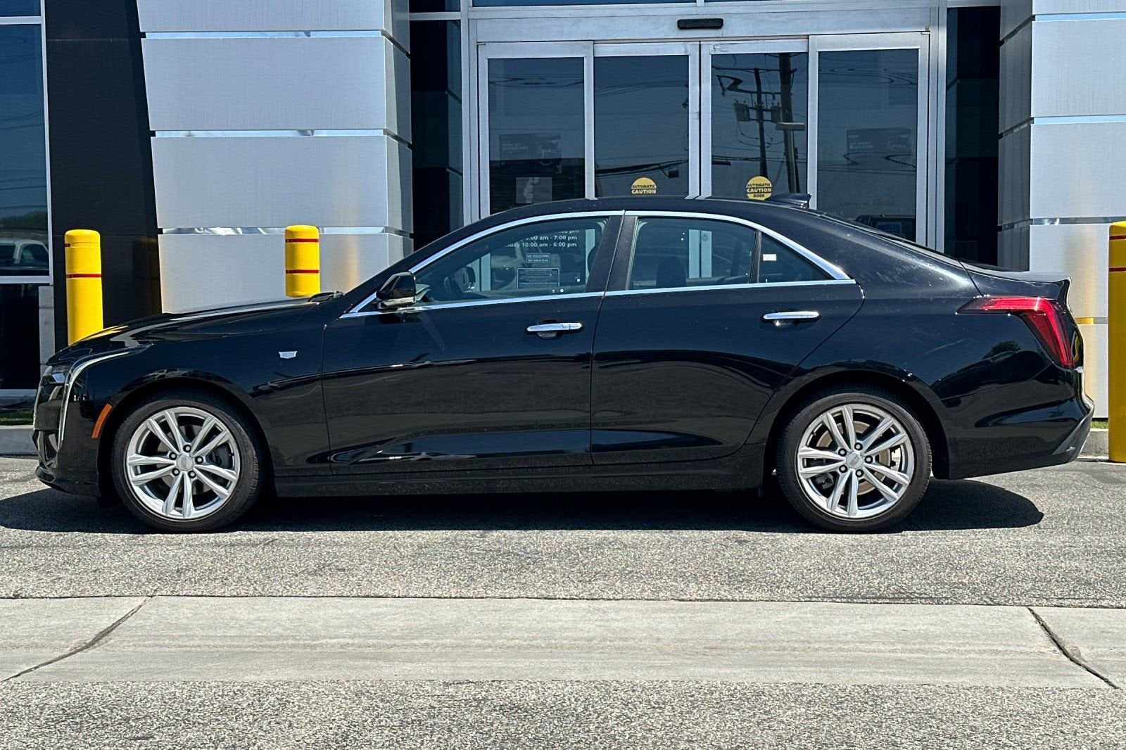 2023 Cadillac CT4 Luxury