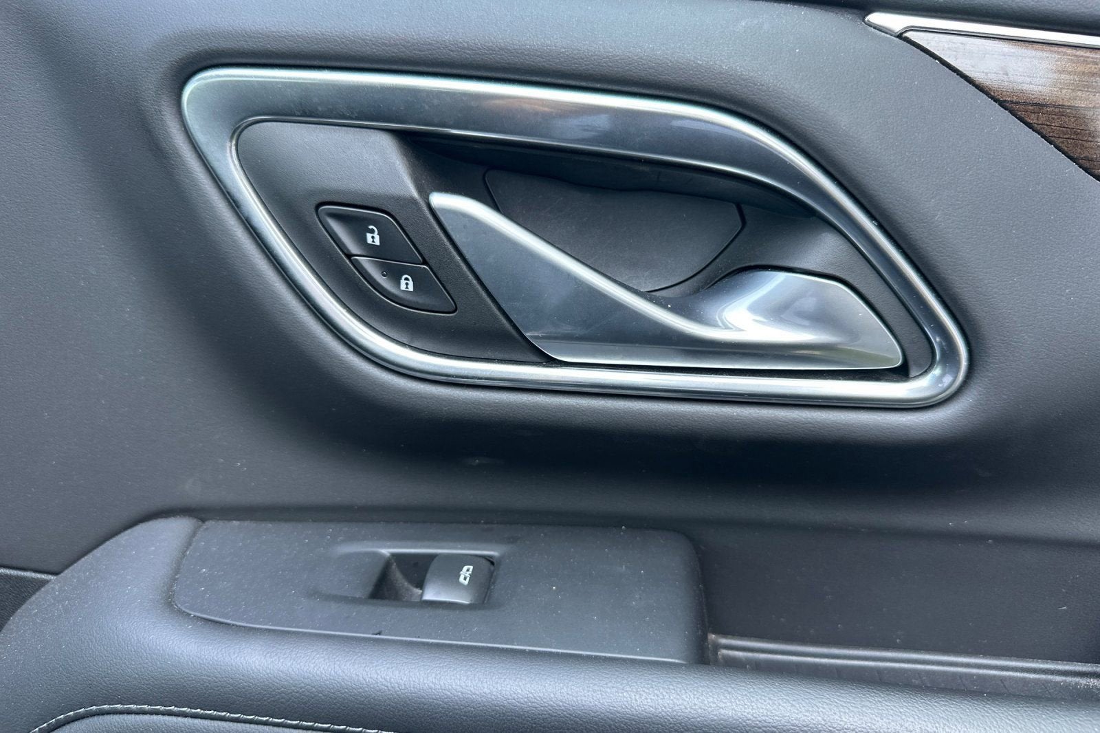 2022 GMC Yukon SLE