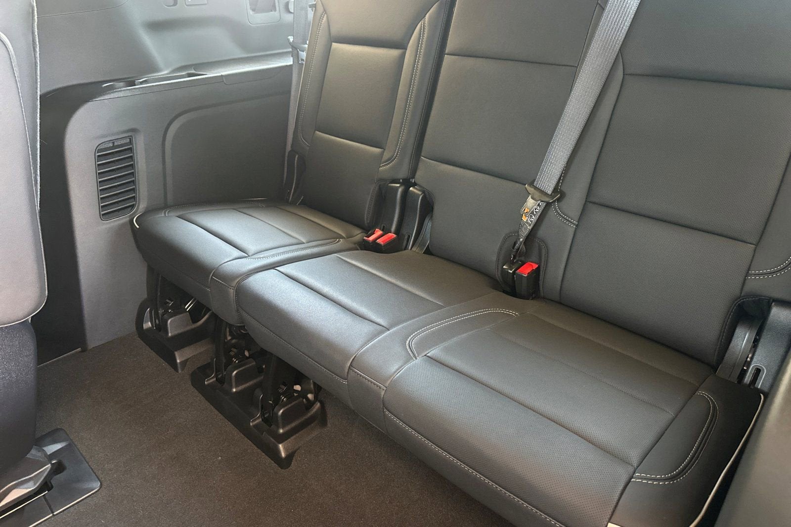 2025 GMC Yukon XL Elevation