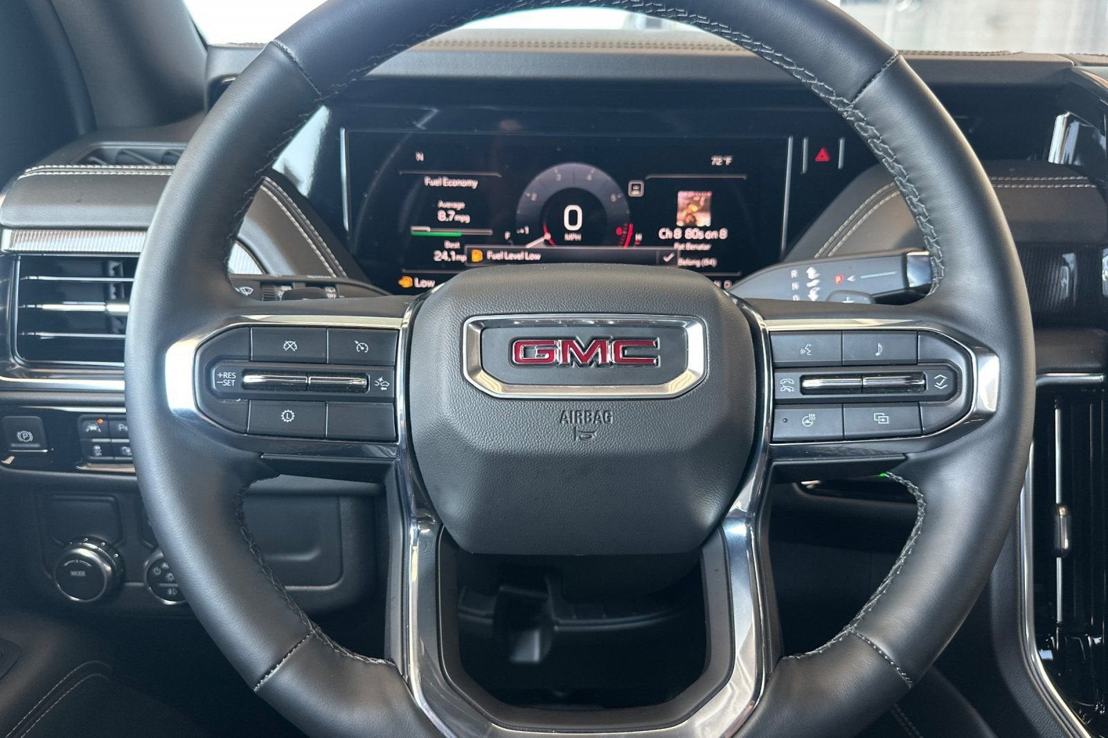 2025 GMC Yukon XL Elevation