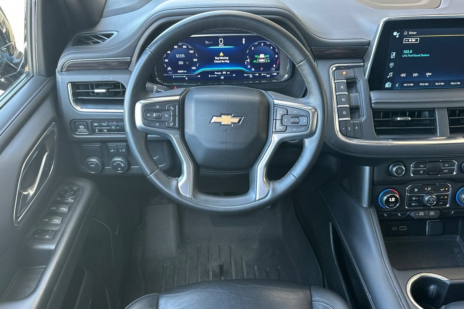 2024 Chevrolet Suburban LT