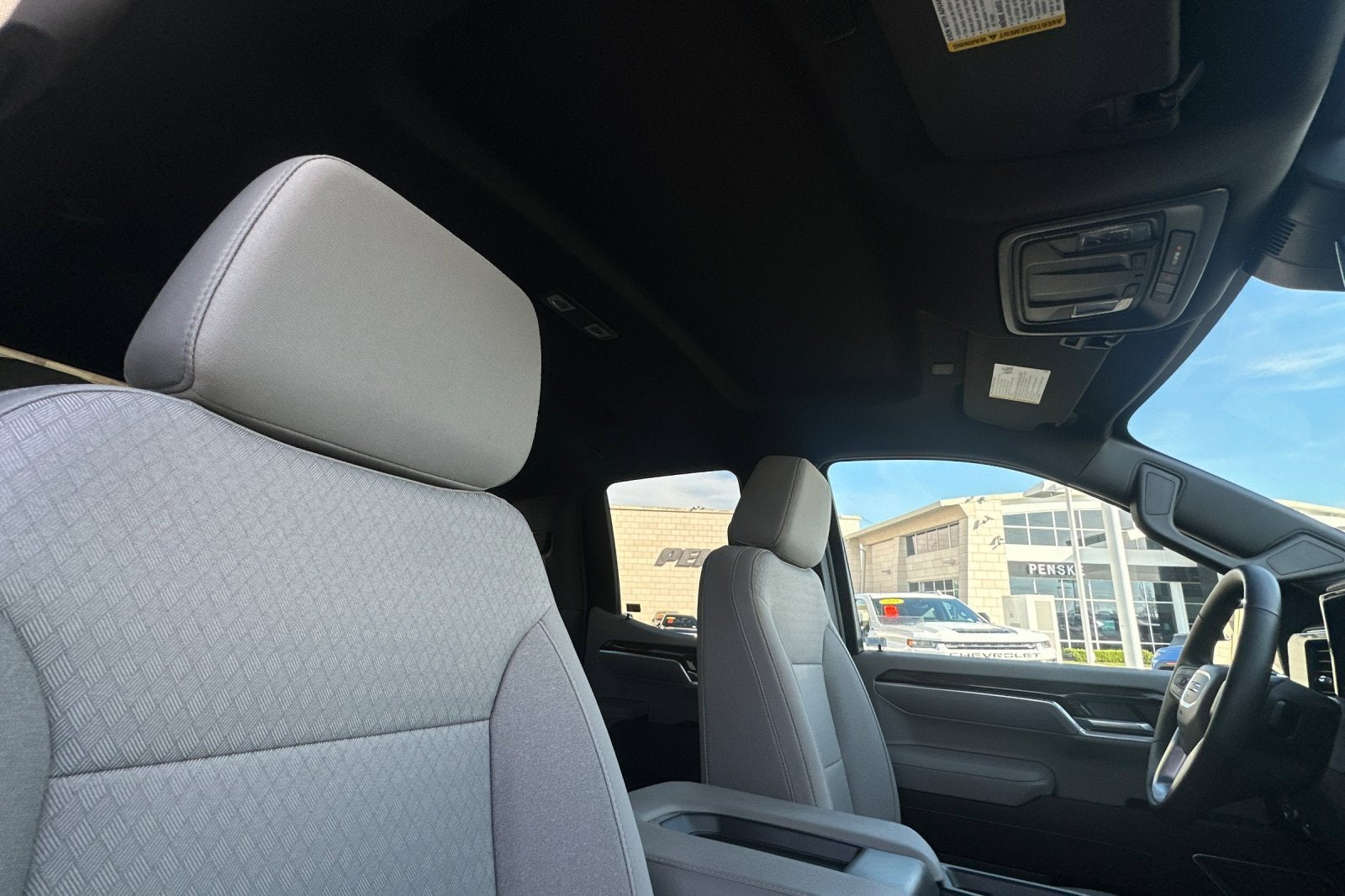 2025 GMC Sierra 1500 SLE