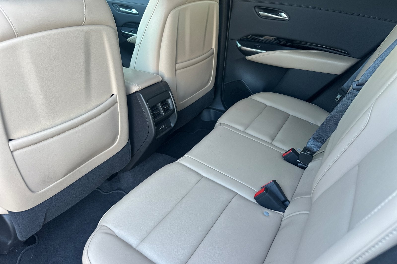 2024 Cadillac XT4 Luxury