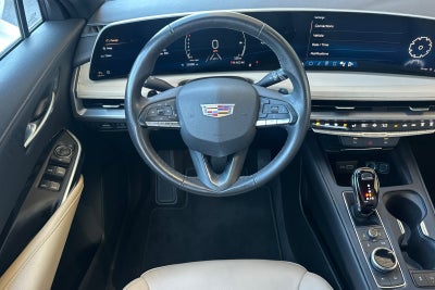 2024 Cadillac XT4 Luxury