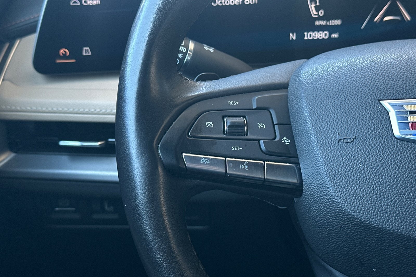 2024 Cadillac XT4 Luxury