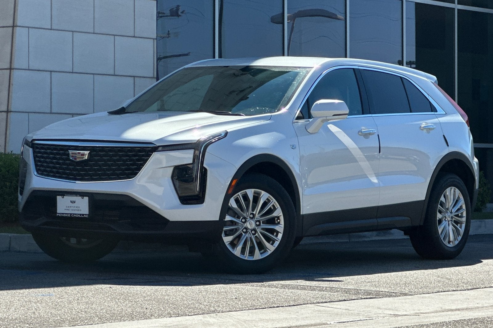 2024 Cadillac XT4 Luxury