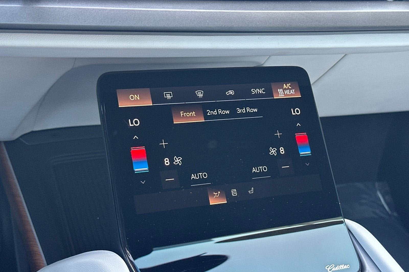 2026 Cadillac VISTIQ Luxury