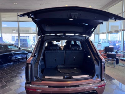 2027 Cadillac VISTIQ Platinum
