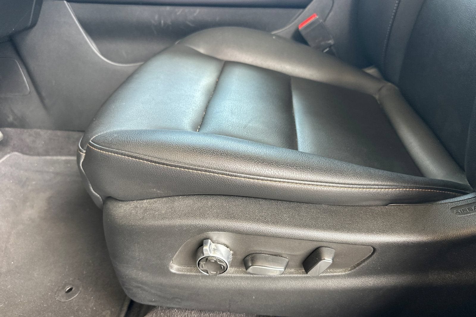 2023 Cadillac XT4 FWD Sport