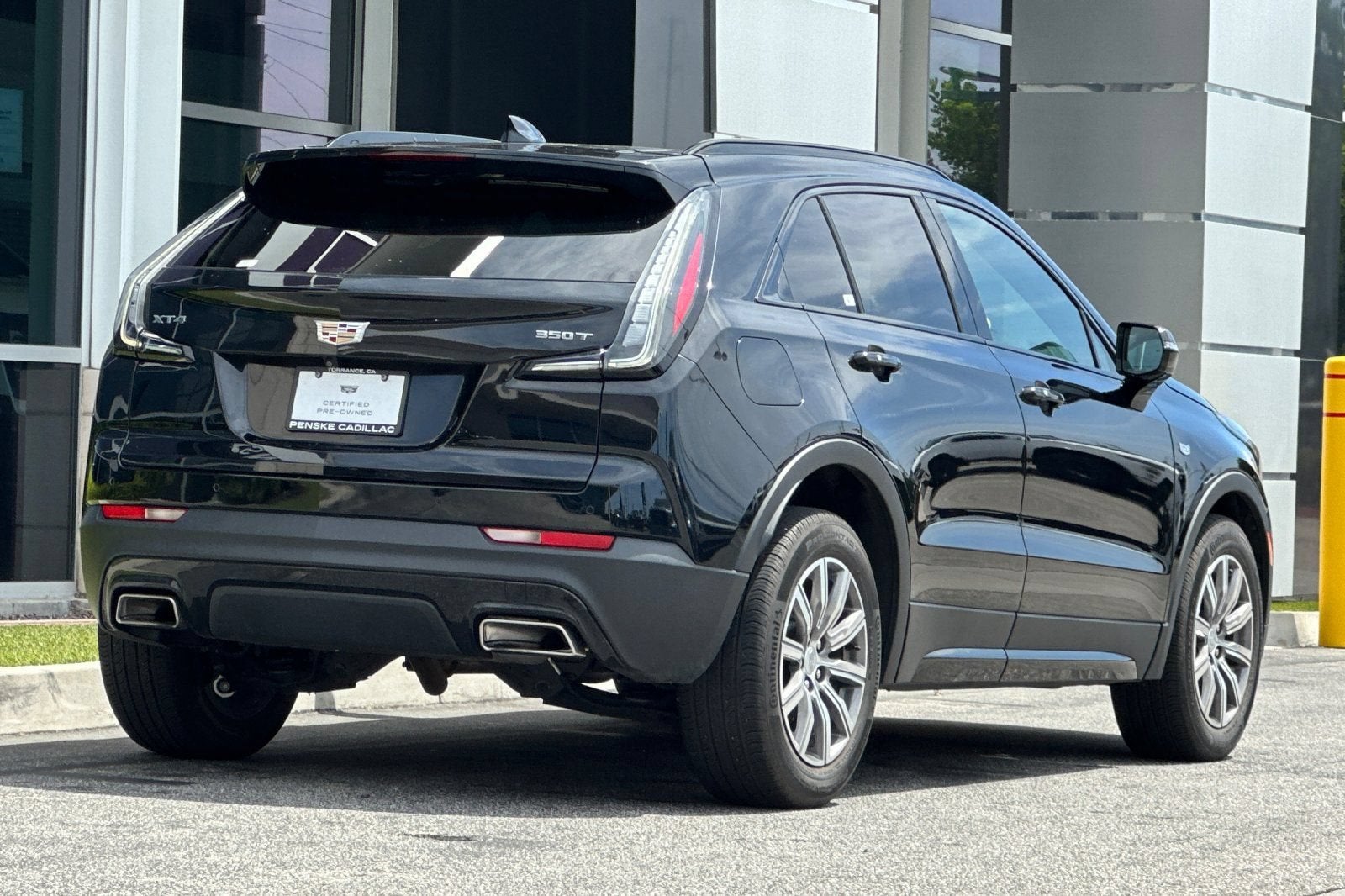 2023 Cadillac XT4 FWD Sport