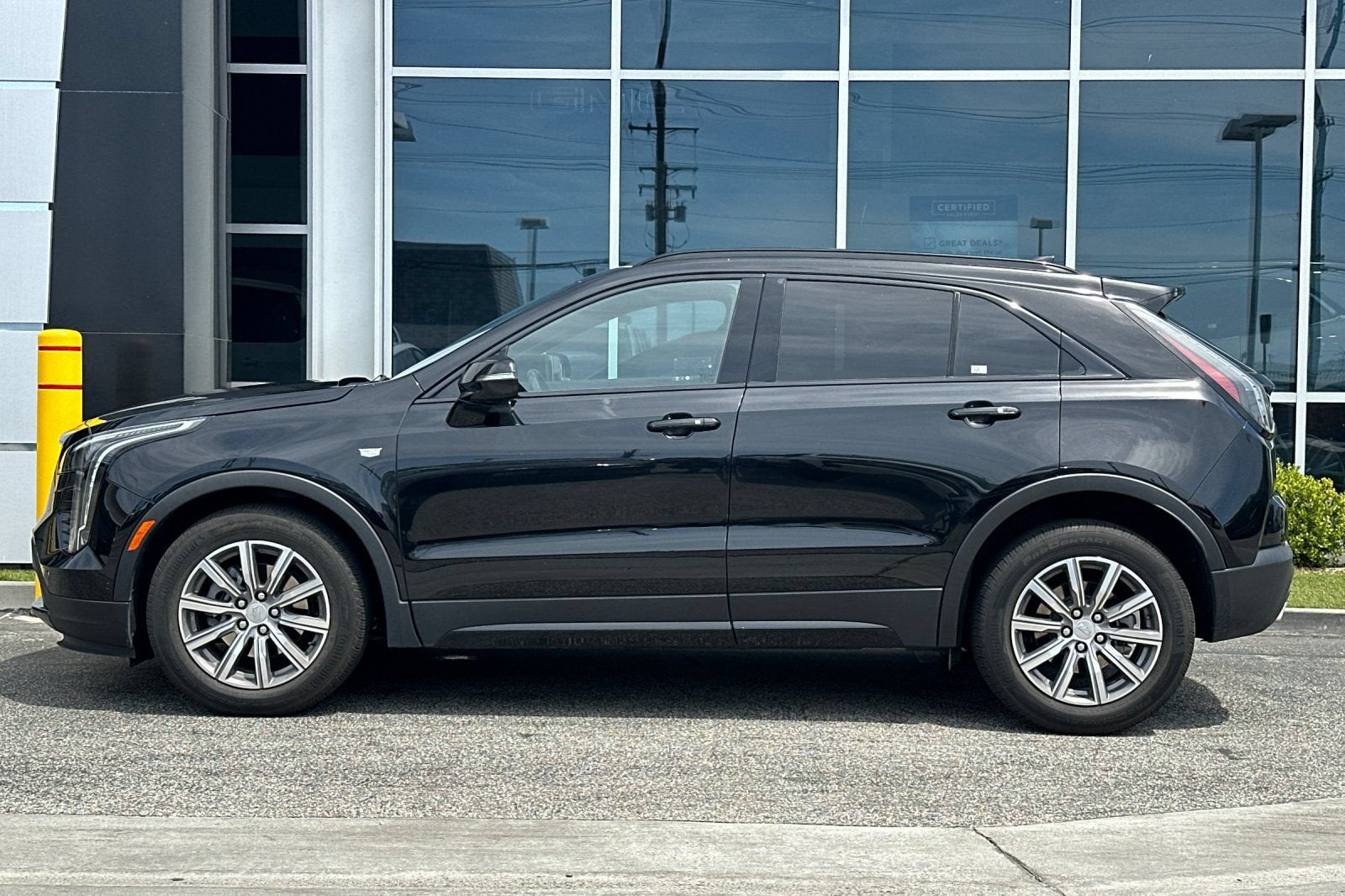 2023 Cadillac XT4 FWD Sport