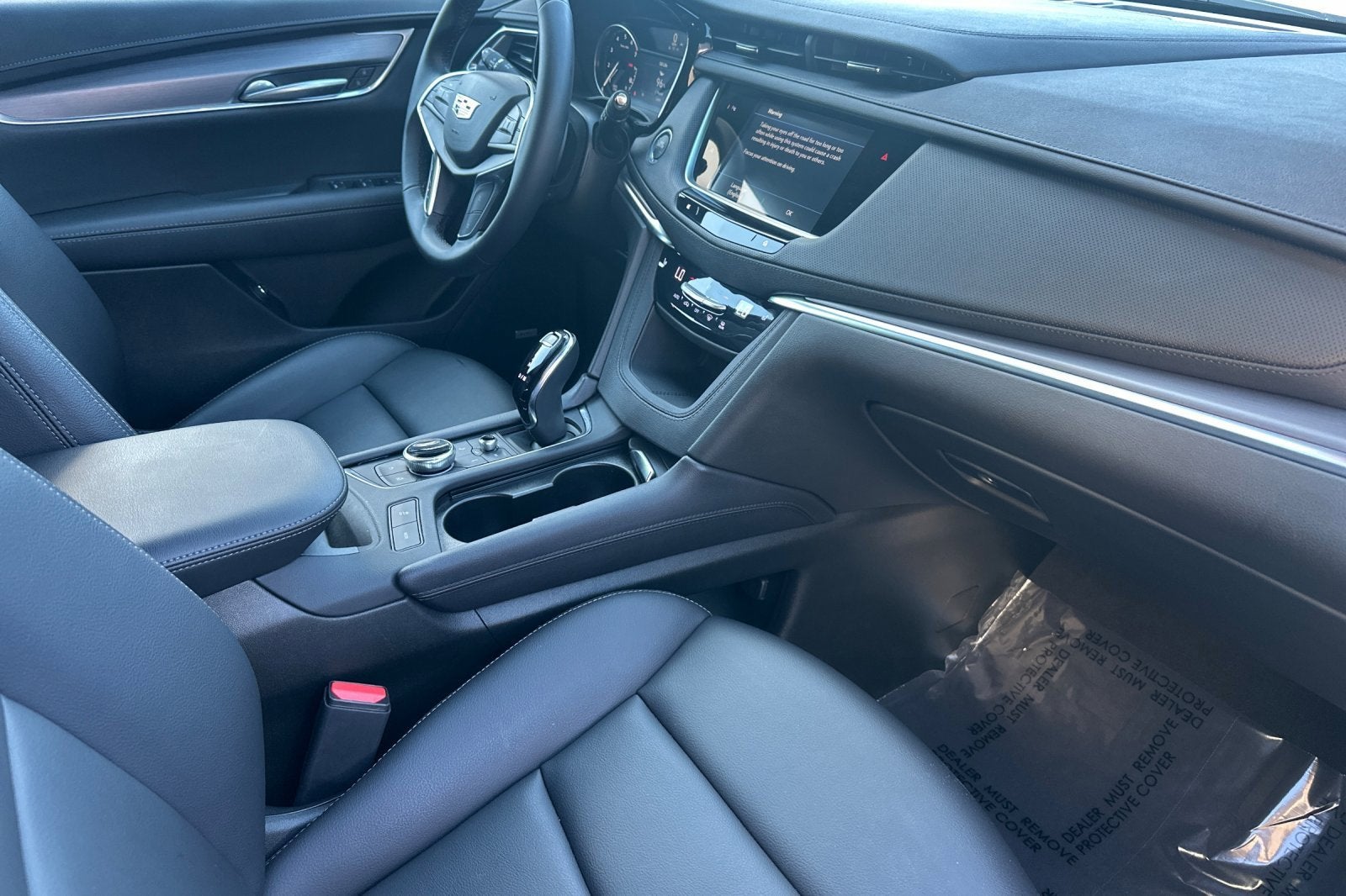 2025 Cadillac XT5 Luxury