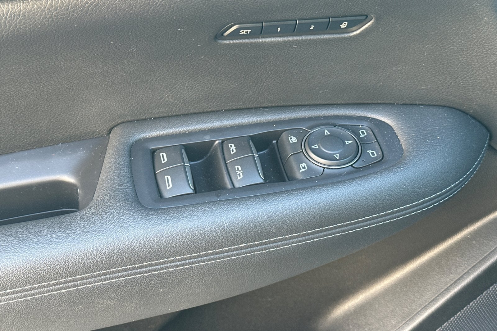 2024 Cadillac XT6 Luxury