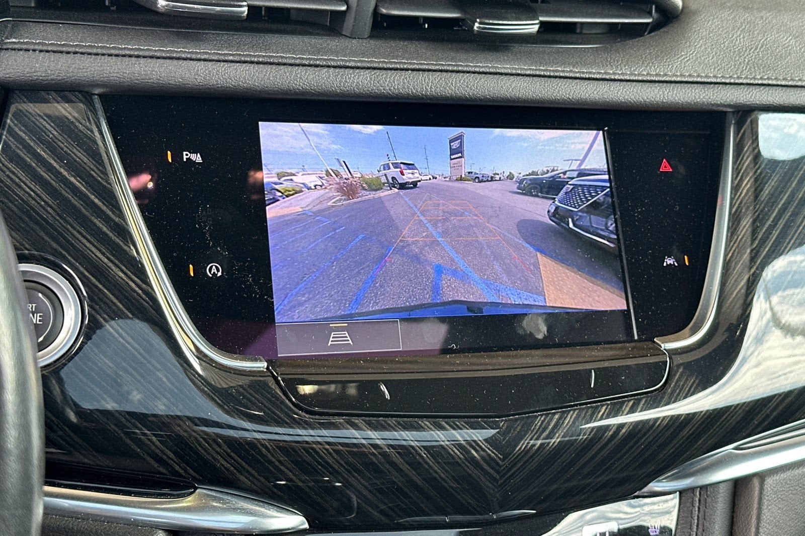 2023 Cadillac XT6 FWD Premium Luxury