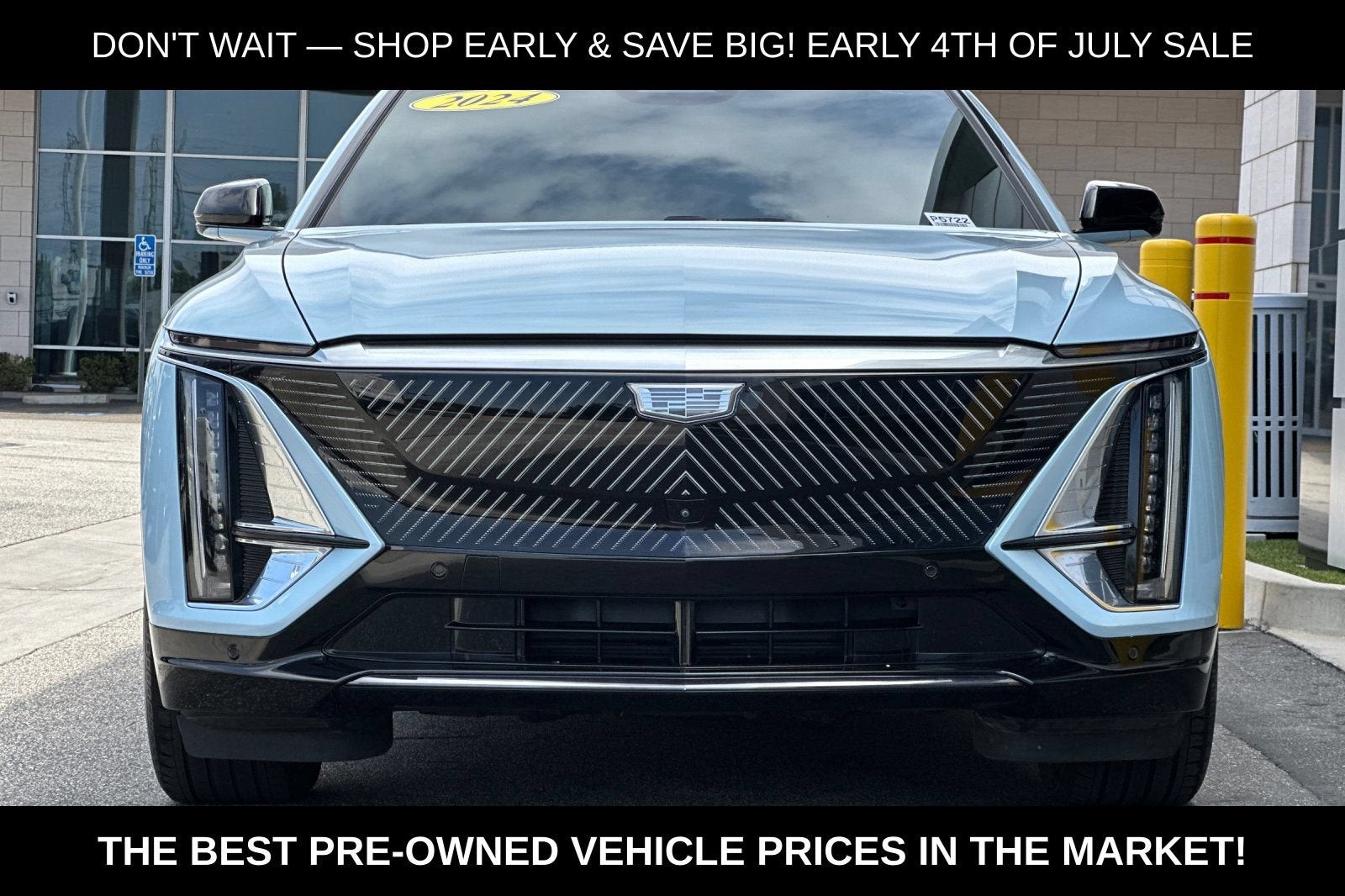 2024 Cadillac LYRIQ Luxury 1