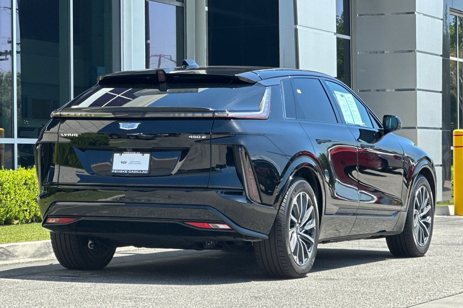2024 Cadillac LYRIQ Sport 1