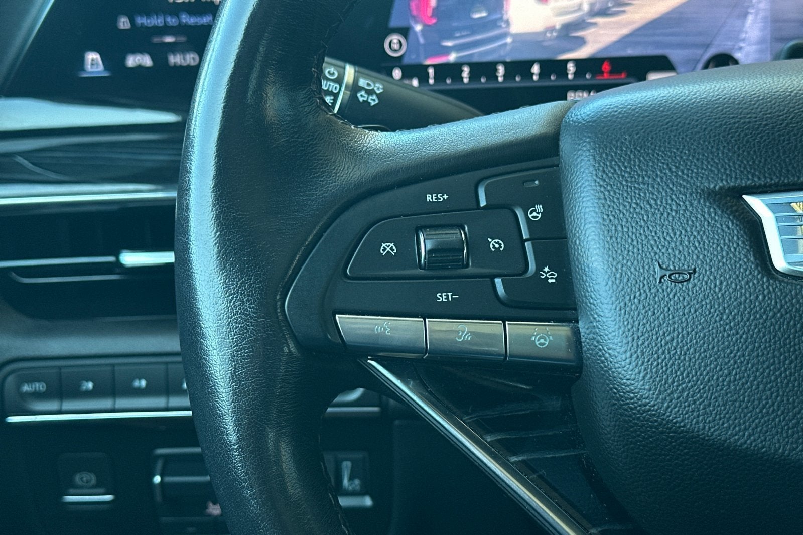 2023 Cadillac Escalade Sport