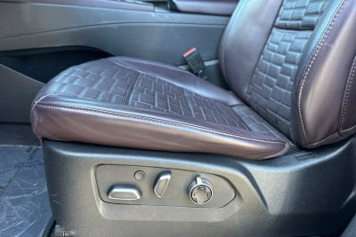 2023 Cadillac Escalade 4WD Sport Platinum