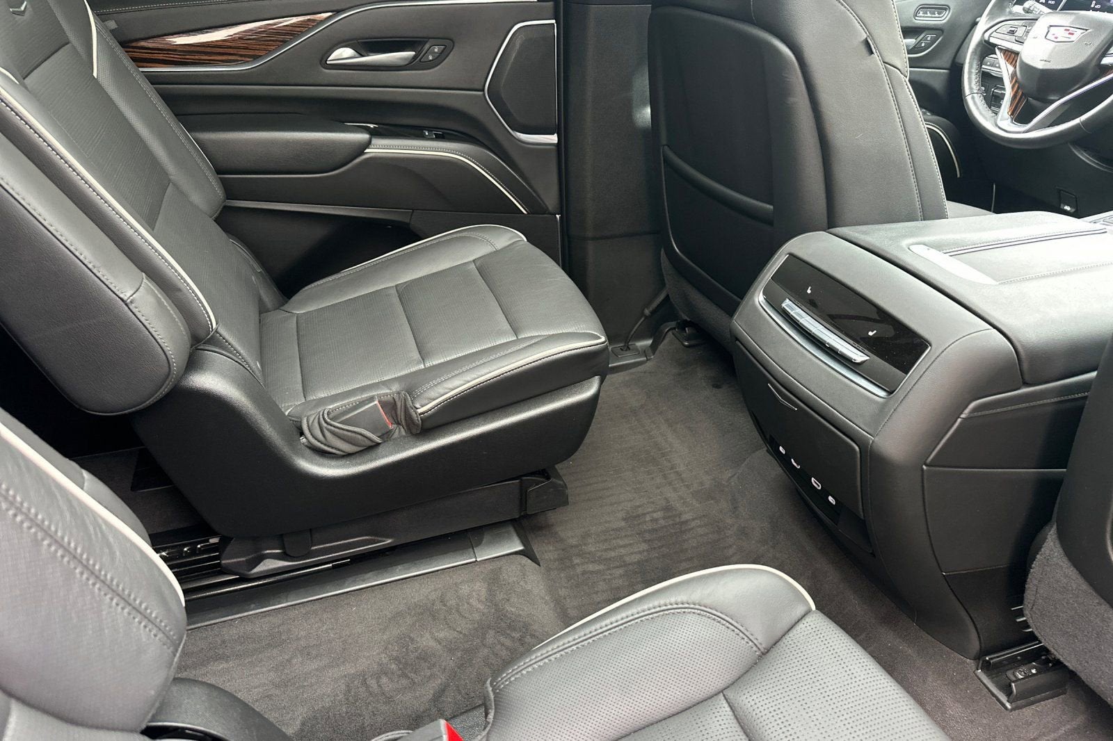 2024 Cadillac Escalade ESV Premium Luxury