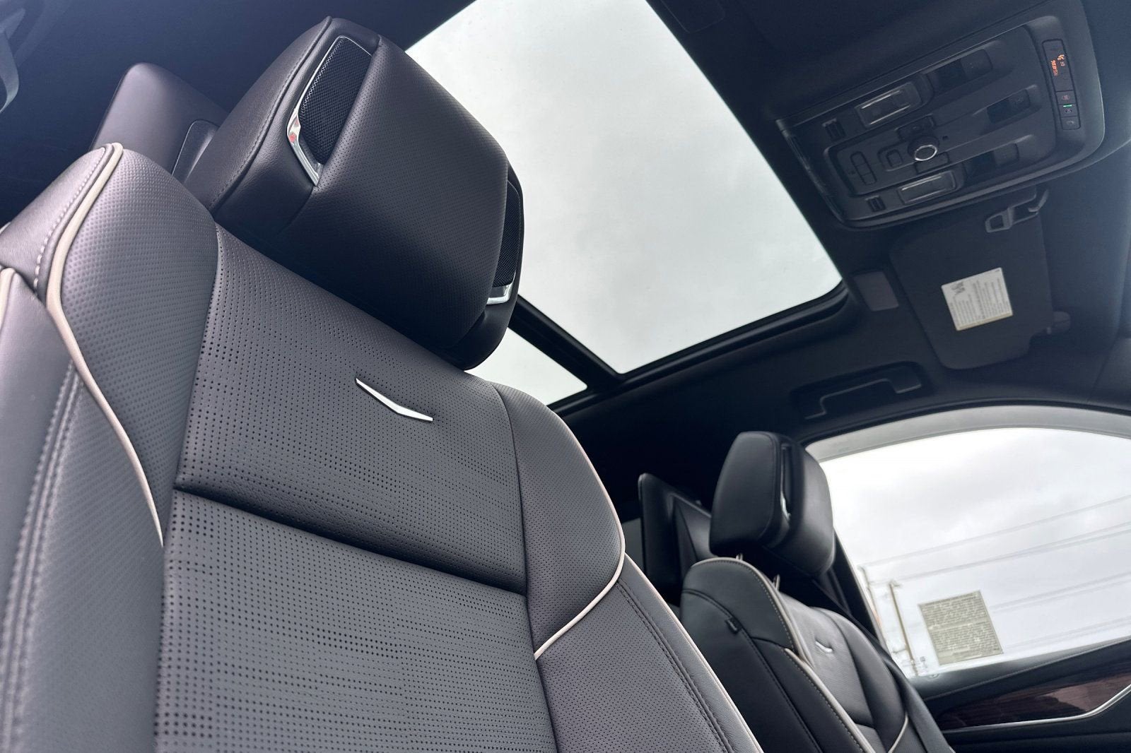 2024 Cadillac Escalade ESV Premium Luxury