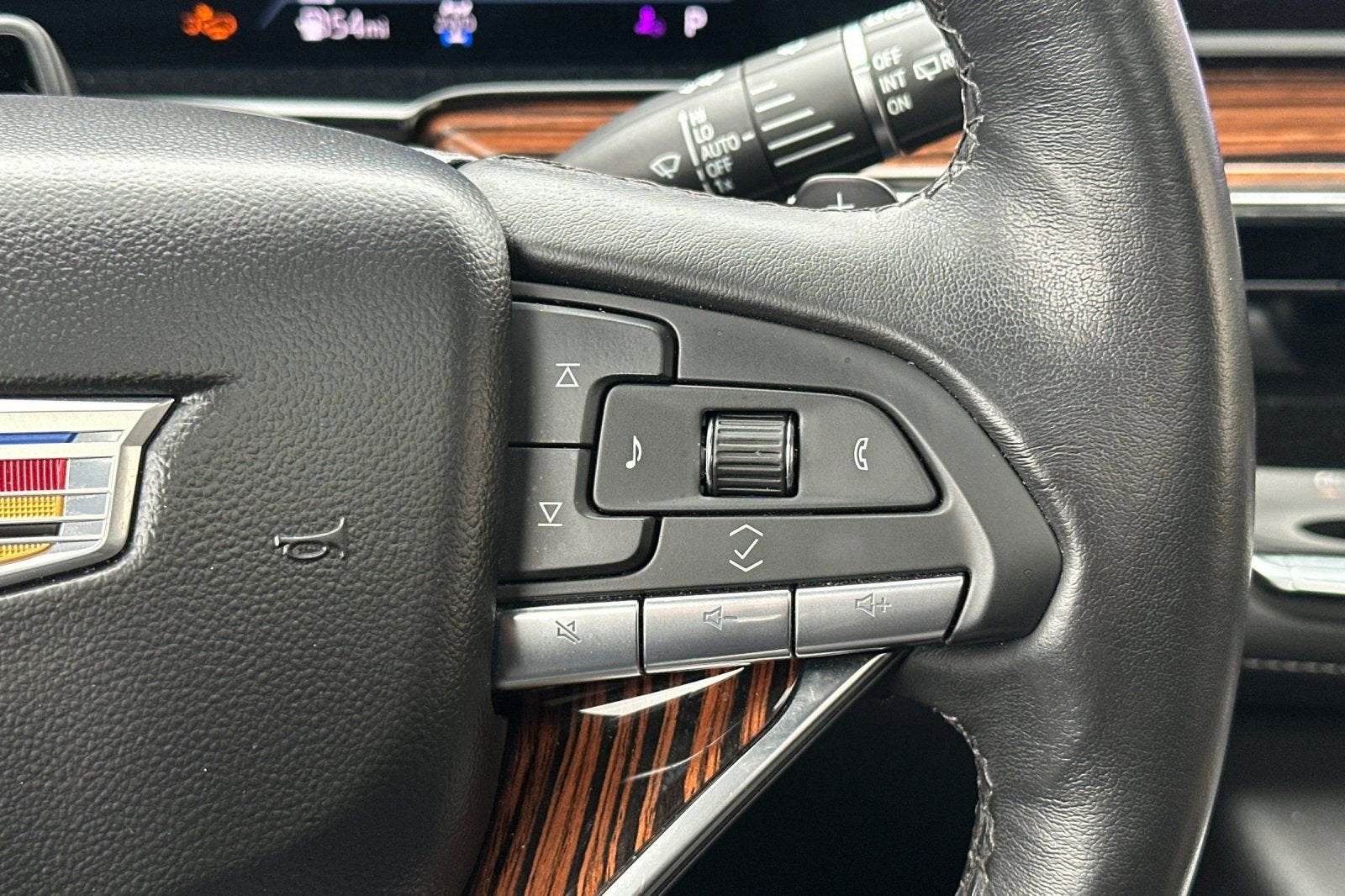 2024 Cadillac Escalade ESV Premium Luxury