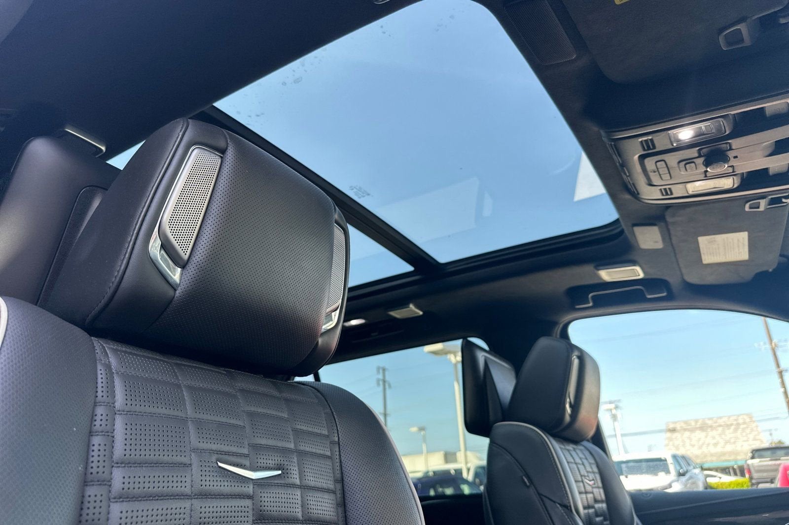 2024 Cadillac Escalade ESV Sport Platinum