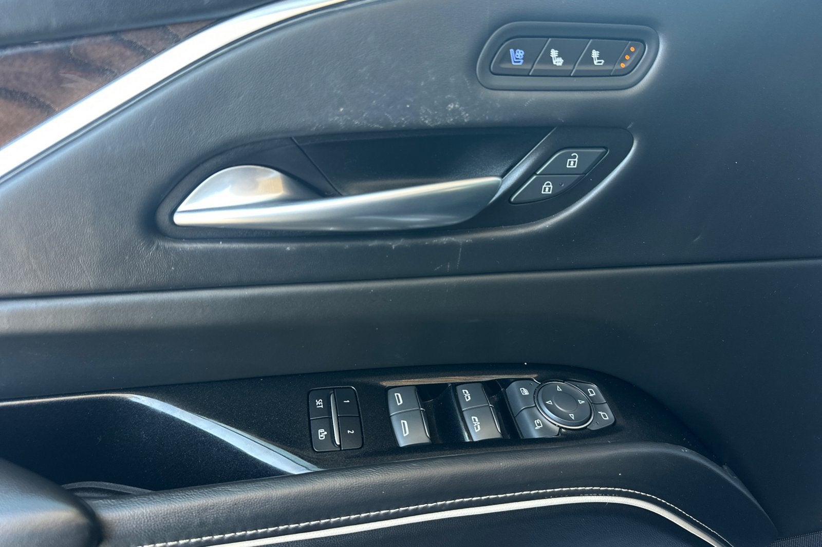 2023 Cadillac Escalade ESV Sport Platinum