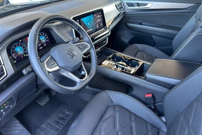 2025 Volkswagen Atlas Cross Sport 2.0T SE w/Technology