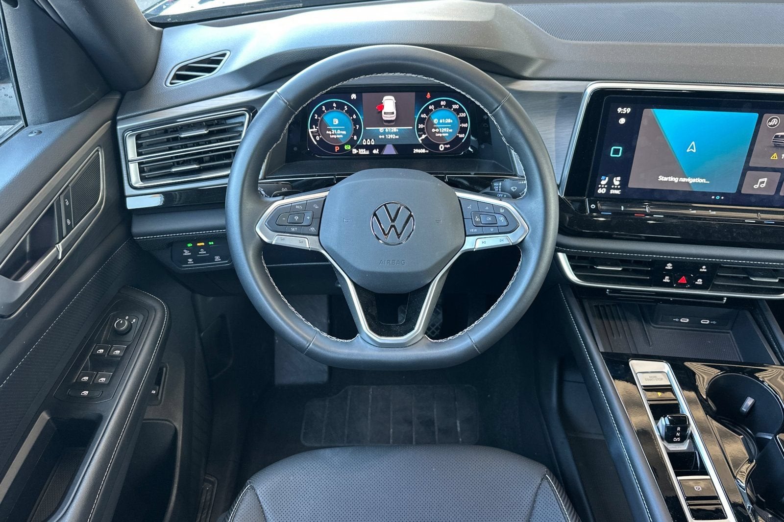 2025 Volkswagen Atlas Cross Sport 2.0T SE w/Technology