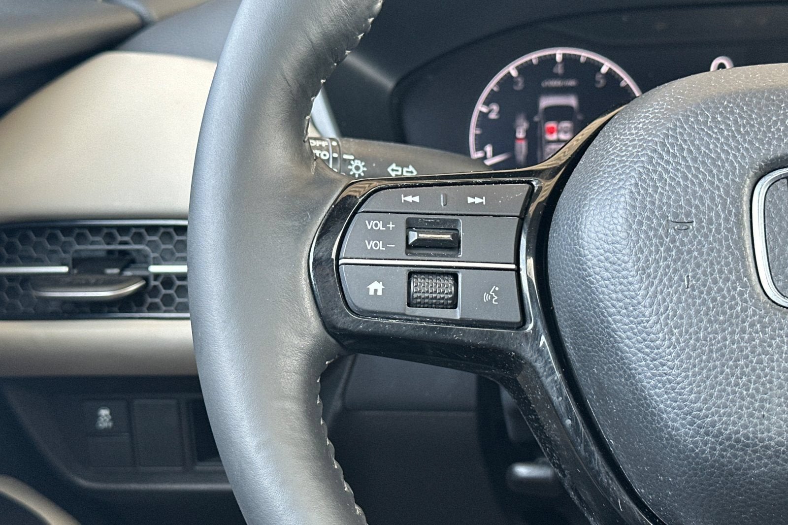 2024 Honda HR-V EX-L - Photo 31
