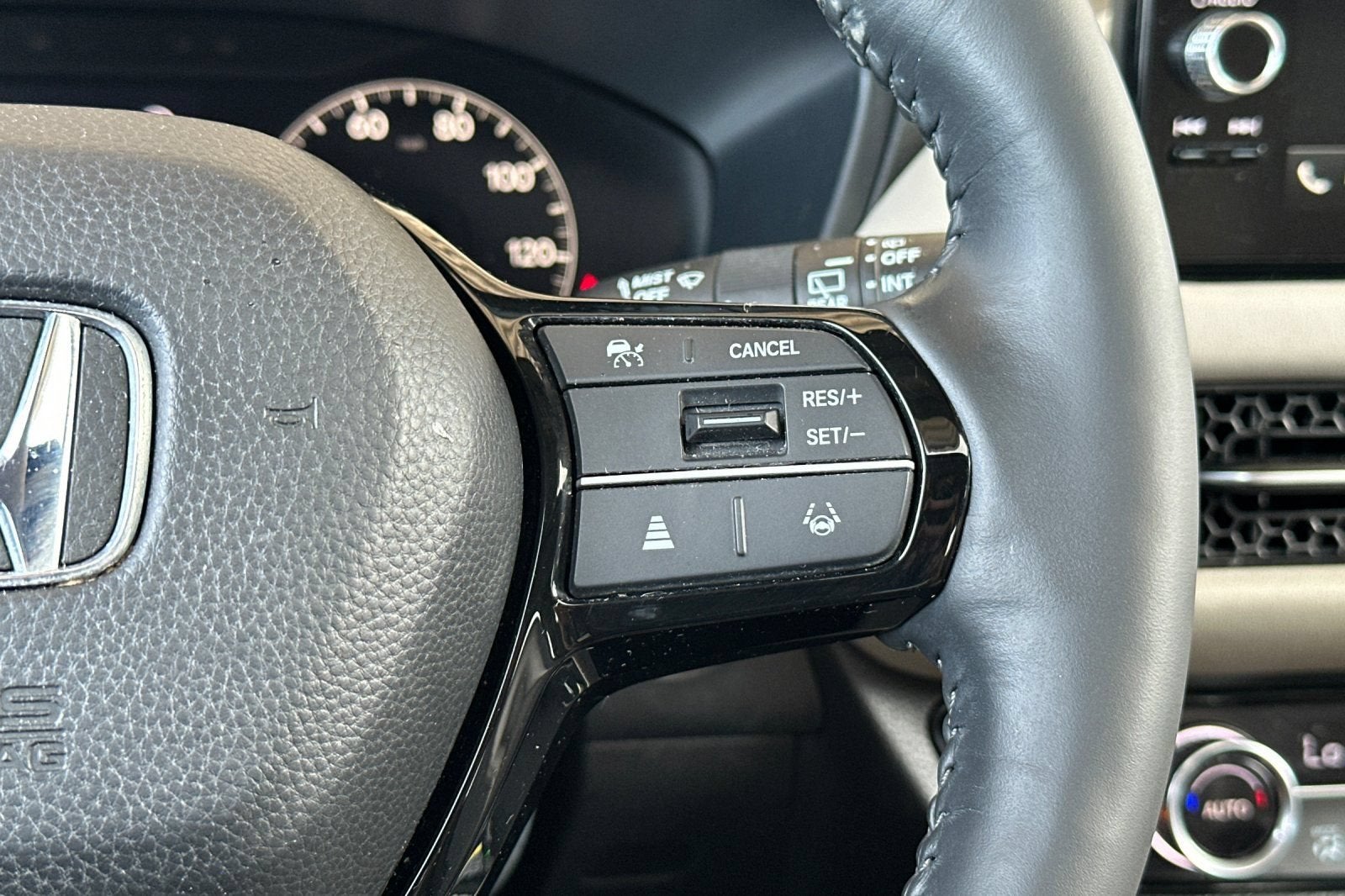 2024 Honda HR-V EX-L - Photo 32