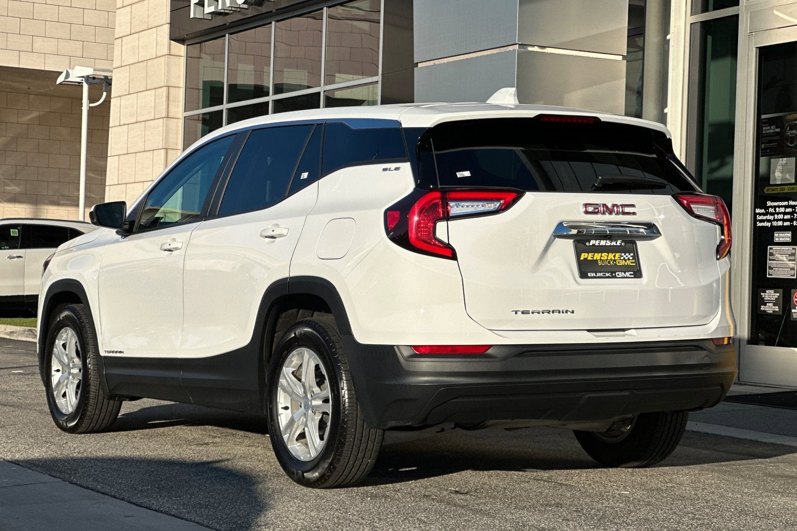 2024 GMC Terrain SLE