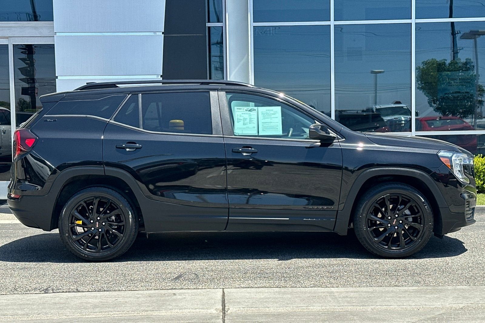 2023 GMC Terrain SLE