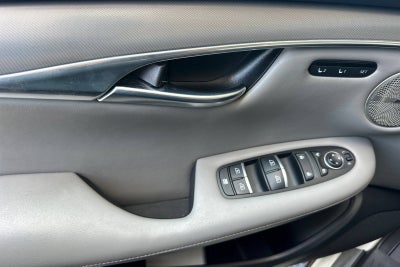 2023 INFINITI QX50 LUXE