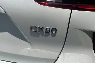 2023 INFINITI QX50 LUXE